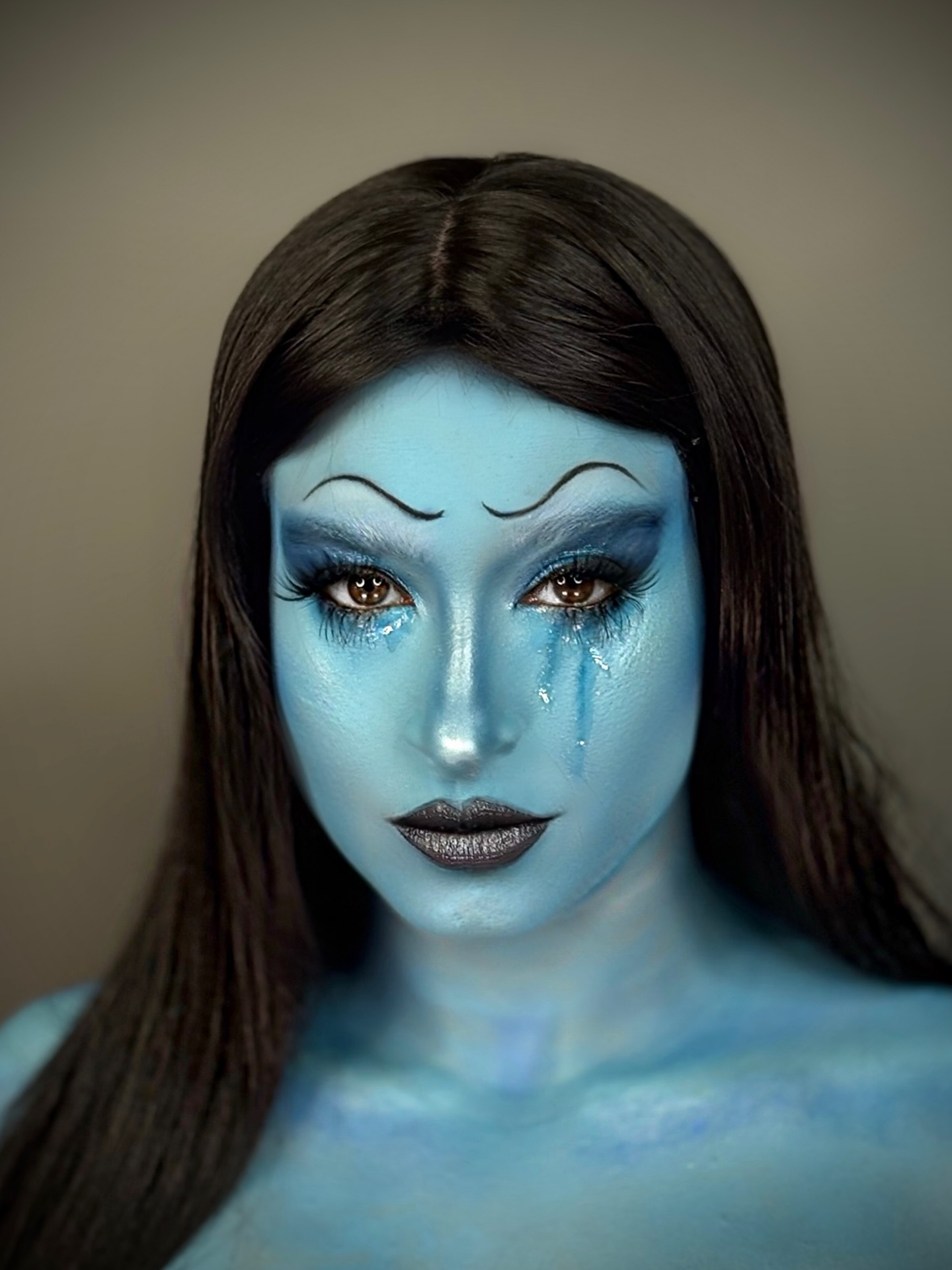 Heliana blue makeup post